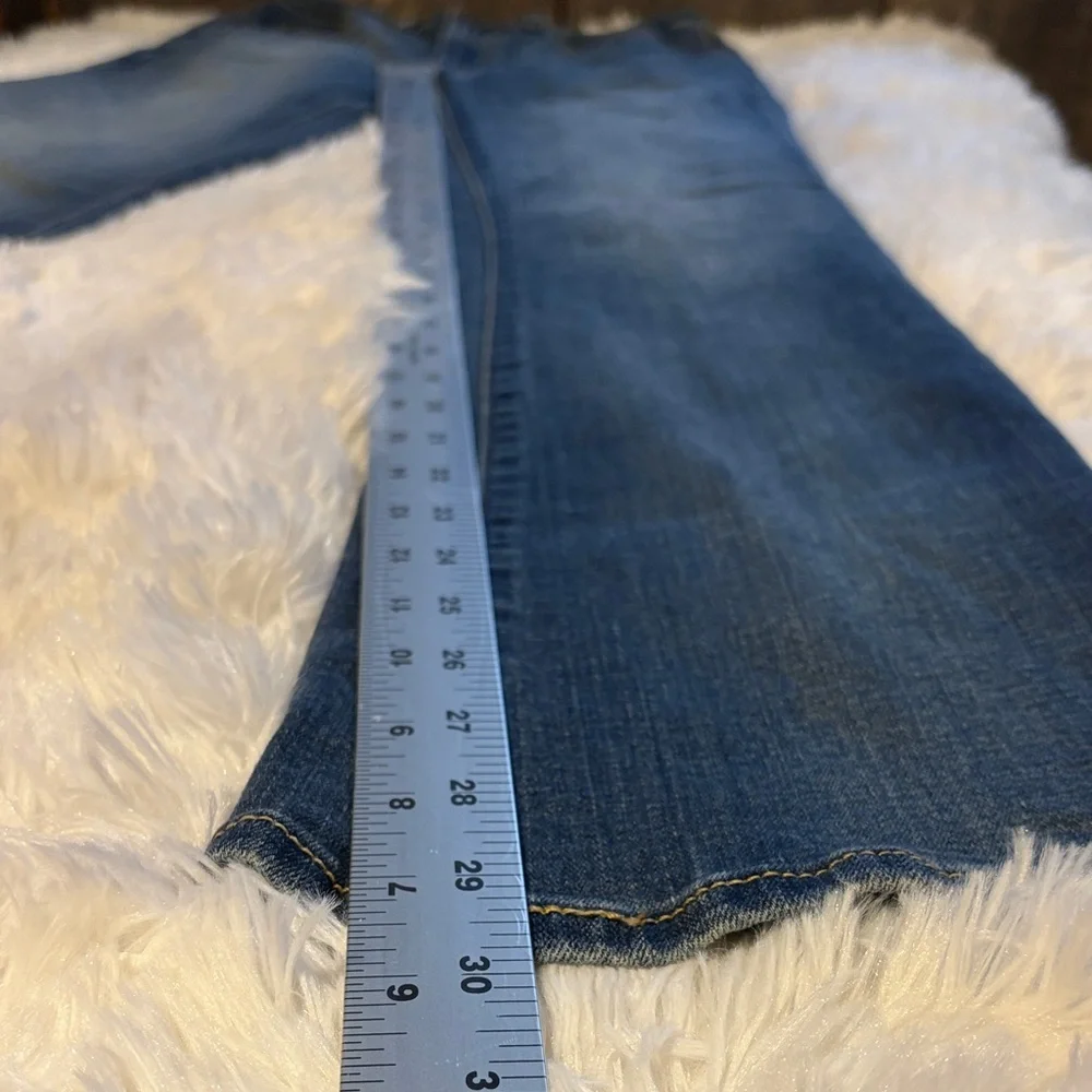 Levi's Women's High Rise Boot Cut Jeans in Dark Blue - Picture 6 of 6